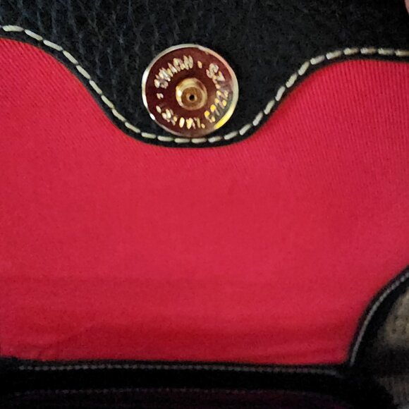 Dooney and Burke waist bag - Picture 4 of 6